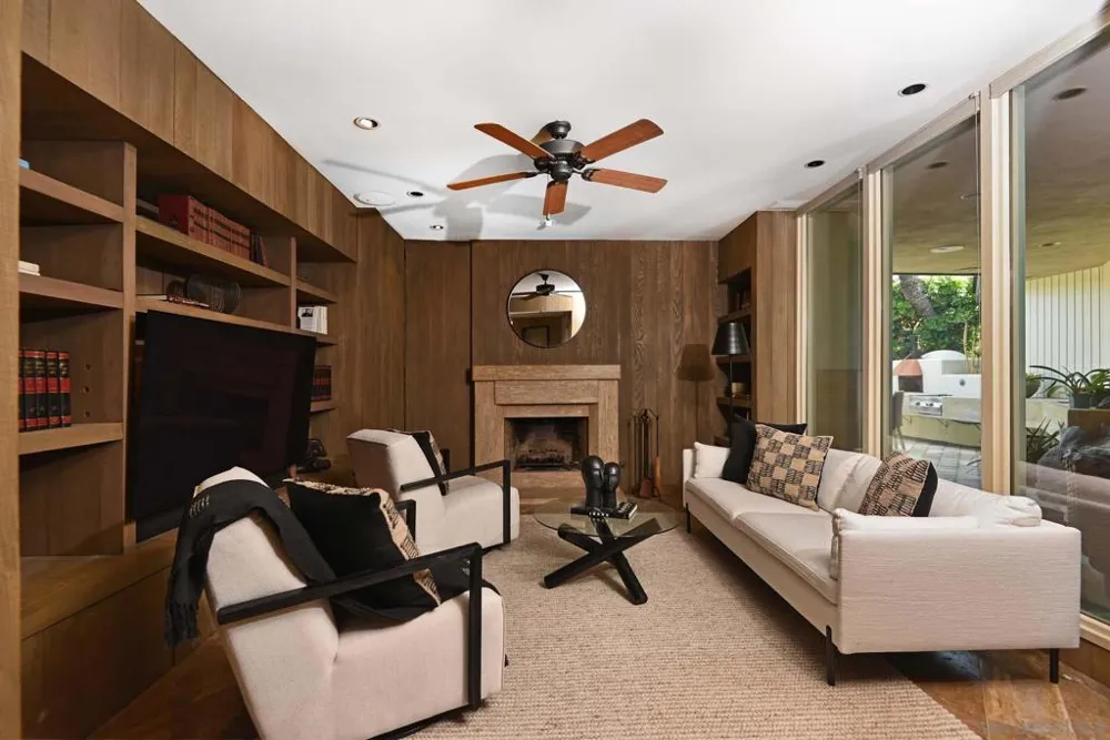 7136 Vista Del Mar Ave La Jolla, CA 92037