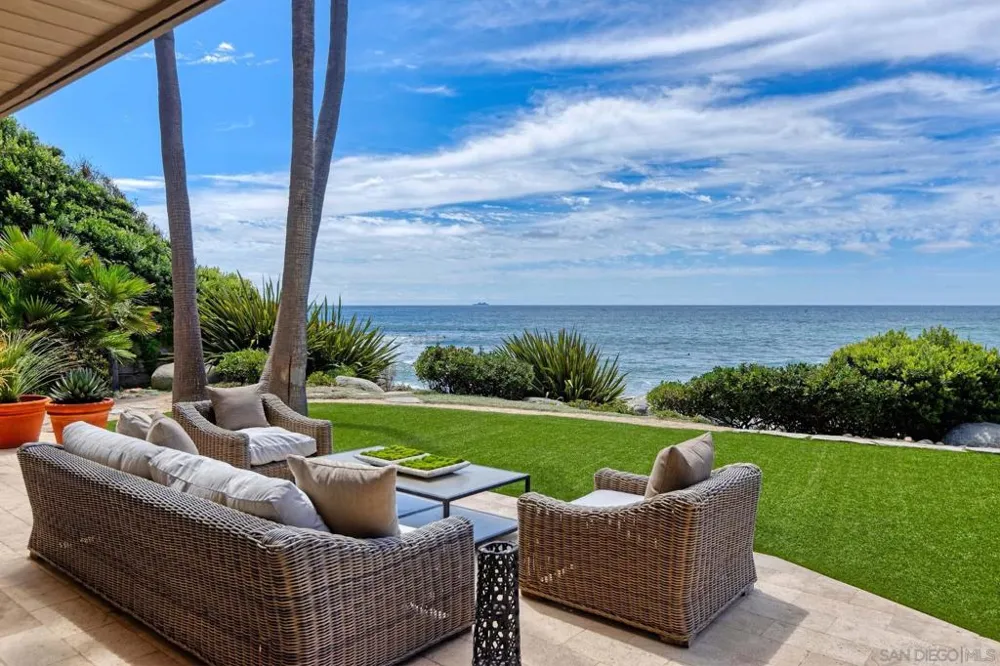 7136 Vista Del Mar Ave La Jolla, CA 92037