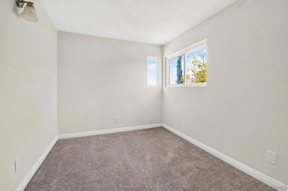 10170 Lady Bess Way San Diego, CA 92126