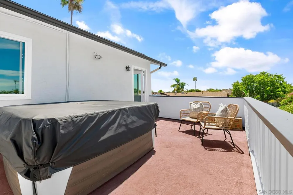10170 Lady Bess Way San Diego, CA 92126