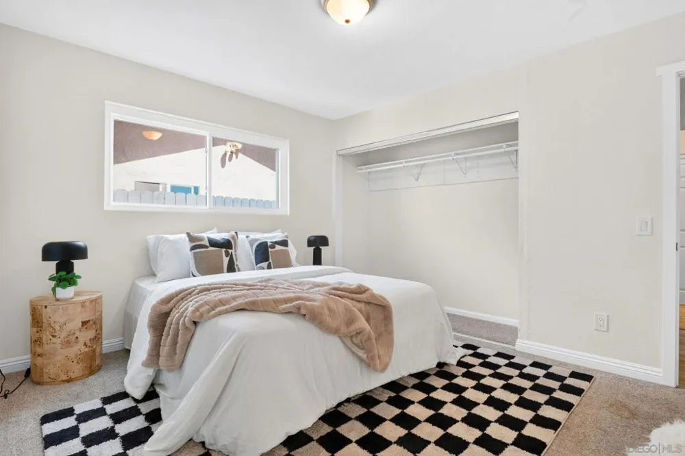 10170 Lady Bess Way San Diego, CA 92126