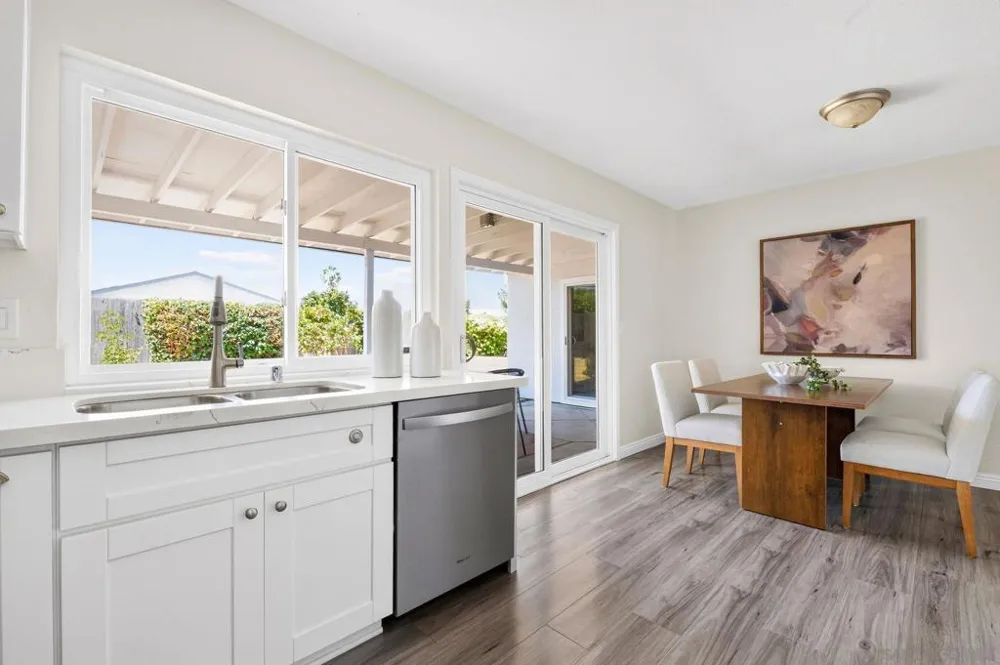 10170 Lady Bess Way San Diego, CA 92126