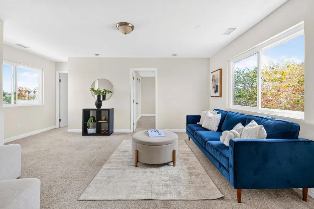 10170 Lady Bess Way San Diego, CA 92126