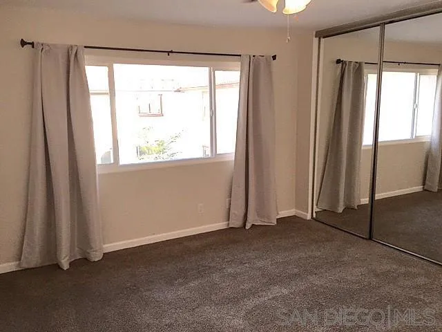 9821 Caspi Gardens #8 Santee, CA 92071