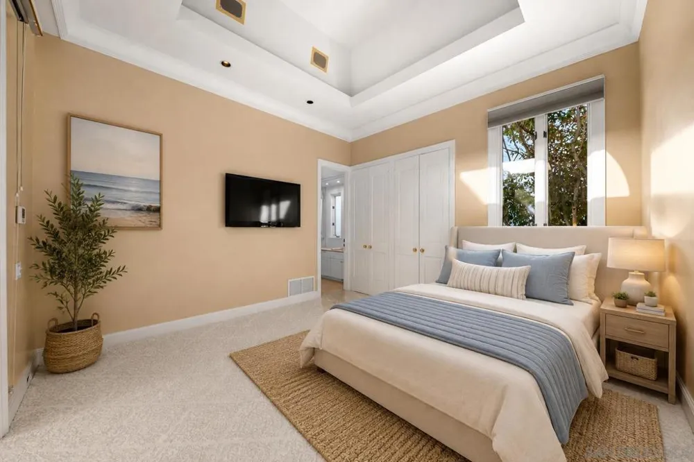 2302 Rue Adriane La Jolla, CA 92037