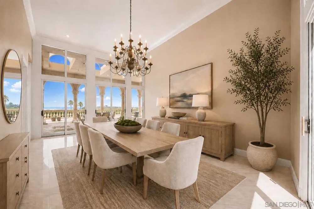 2302 Rue Adriane La Jolla, CA 92037
