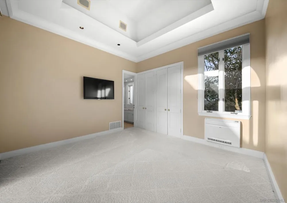 2302 Rue Adriane La Jolla, CA 92037