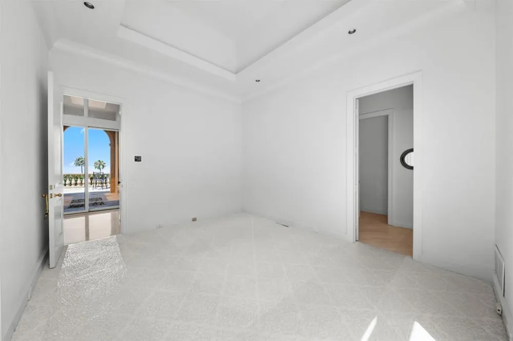 2302 Rue Adriane La Jolla, CA 92037