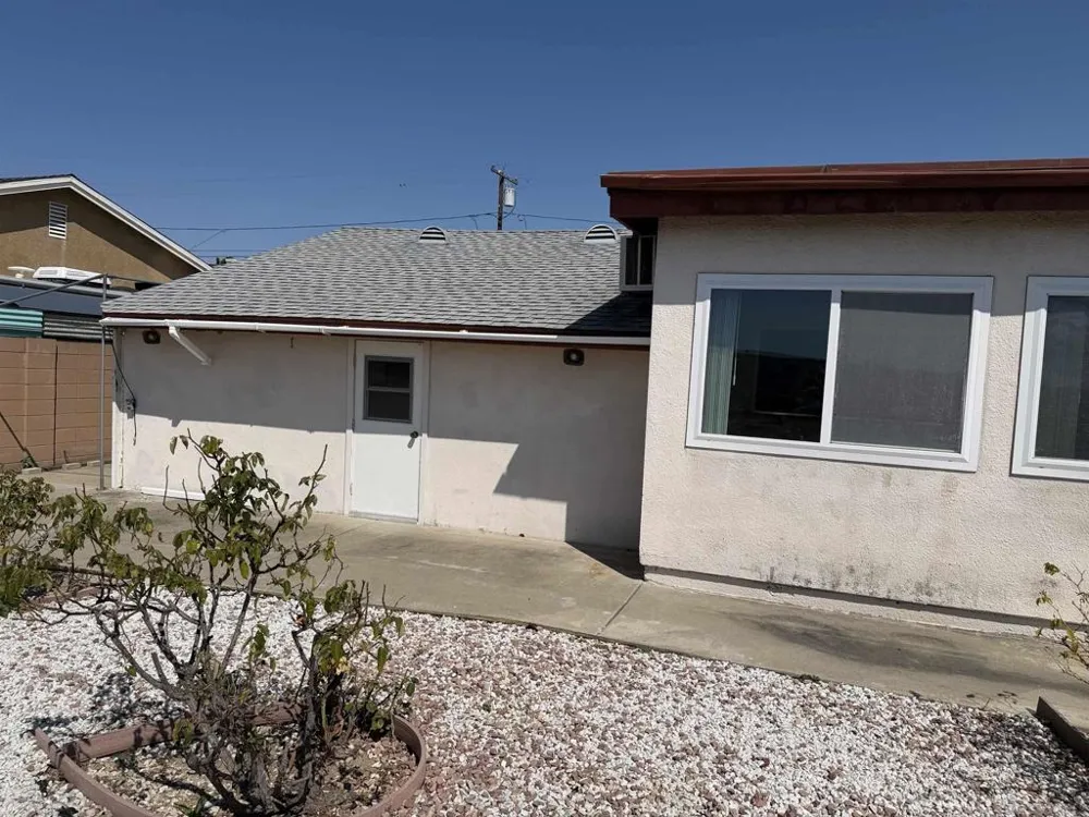 6412 Clara Lee Avenue San Diego, CA 92120