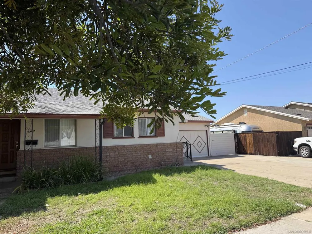 6412 Clara Lee Avenue San Diego, CA 92120