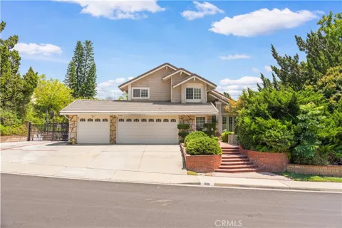 905 Bridle Path Lane