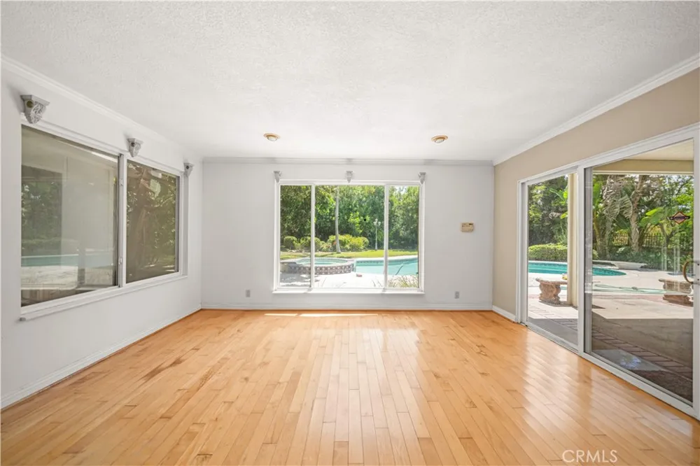 905 Bridle Path Lane Walnut, CA 91789