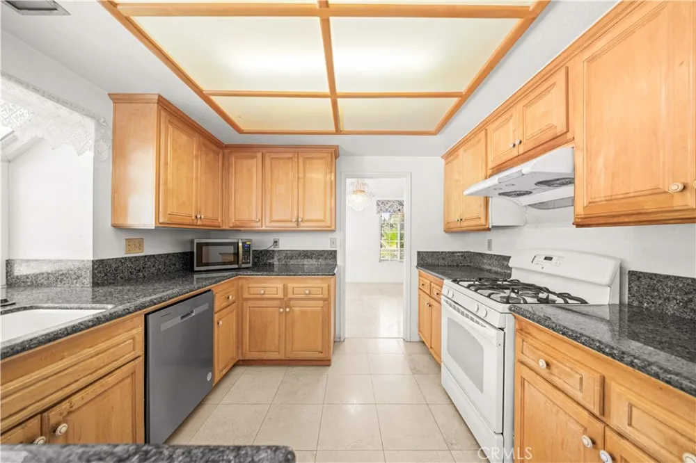 905 Bridle Path Lane Walnut, CA 91789