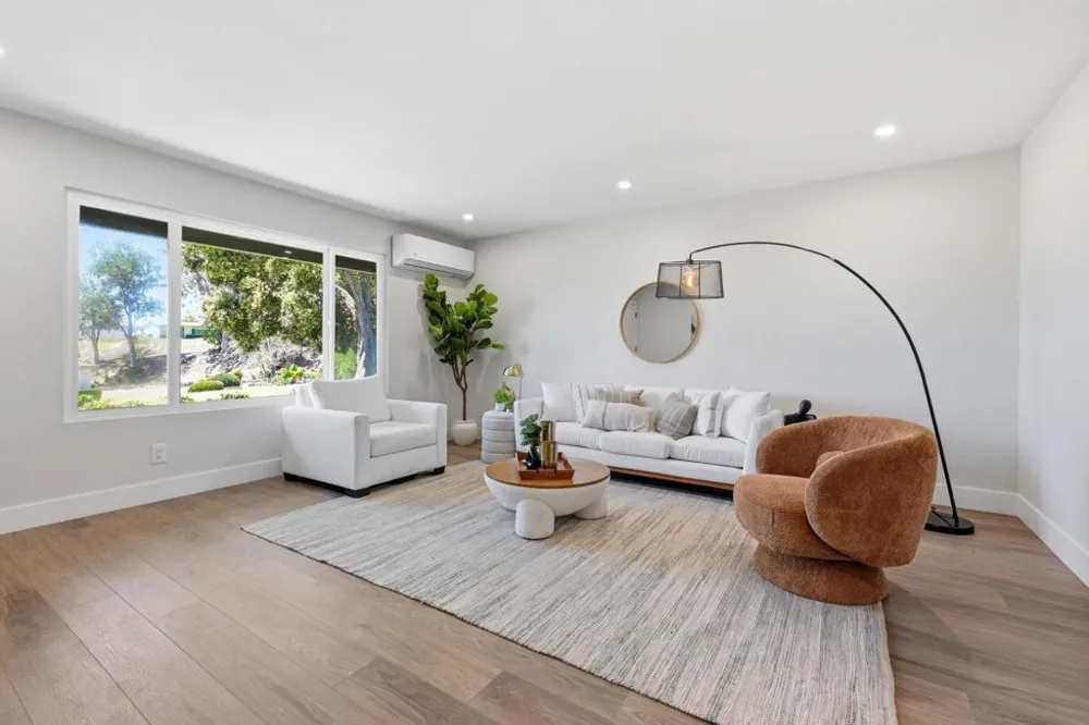 3738 Hickory Way Oceanside, CA 92057