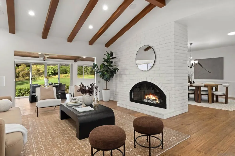 1157 San Pablo Dr San Marcos, CA 92078
