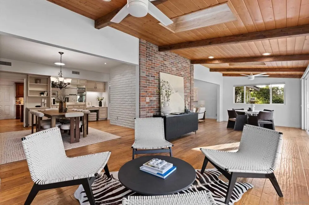 1157 San Pablo Dr San Marcos, CA 92078