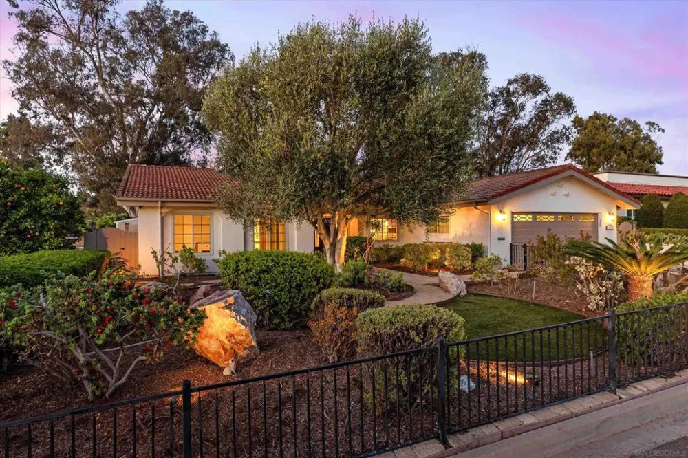 1157 San Pablo Dr San Marcos, CA 92078
