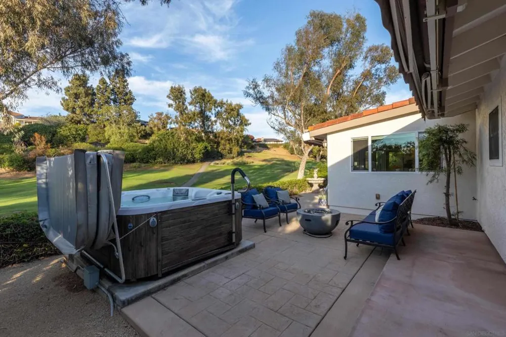 1157 San Pablo Dr San Marcos, CA 92078