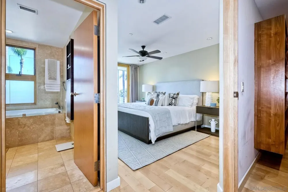 1052 Anchorage Ln San Diego, CA 92106