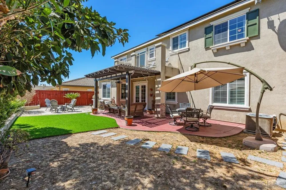 1018 Bellingham Dr Oceanside, CA 92057