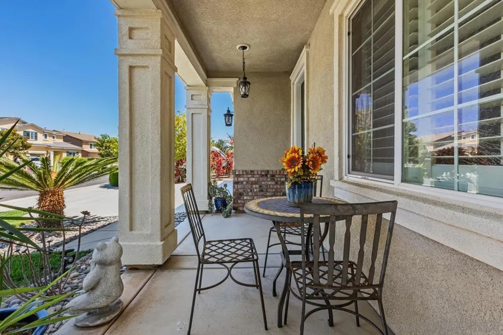 1018 Bellingham Dr Oceanside, CA 92057