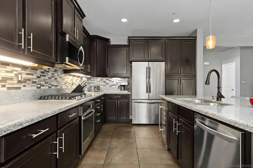 1018 Bellingham Dr Oceanside, CA 92057