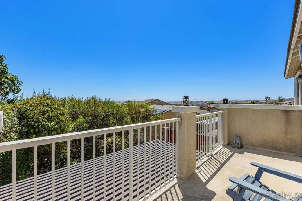 1018 Bellingham Dr Oceanside, CA 92057
