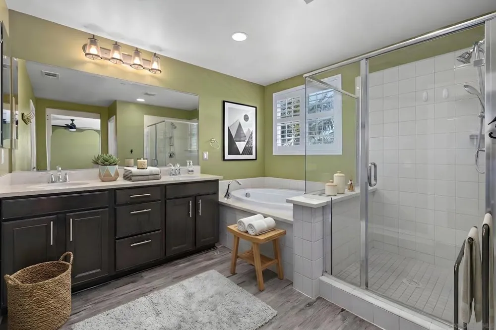 1018 Bellingham Dr Oceanside, CA 92057
