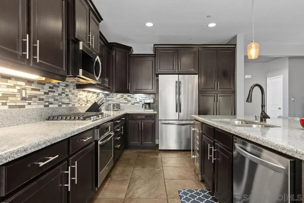 1018 Bellingham Dr Oceanside, CA 92057