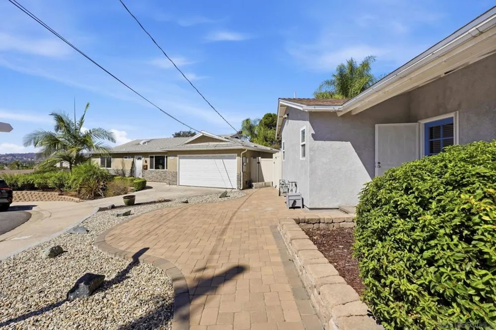 9744 Ramo Ct. Santee, CA 92071