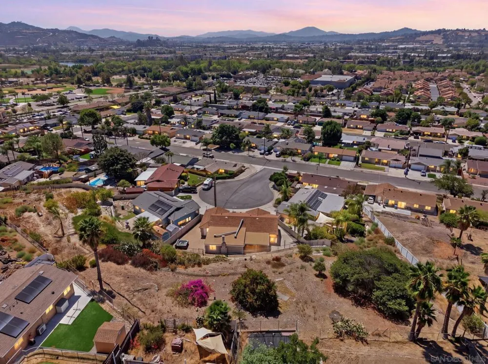 9744 Ramo Ct. Santee, CA 92071