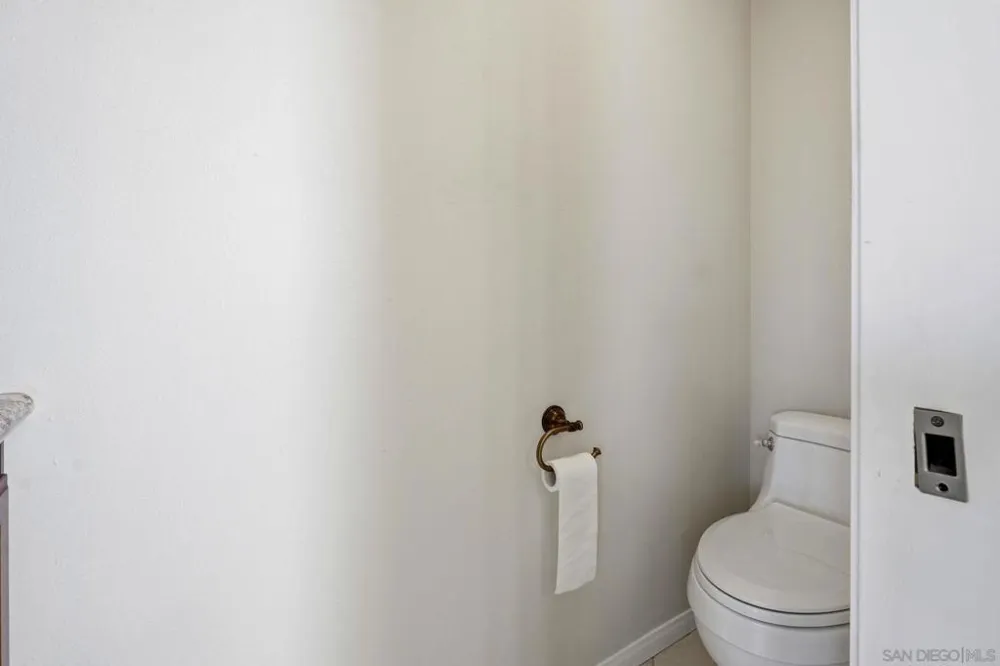 9744 Ramo Ct. Santee, CA 92071