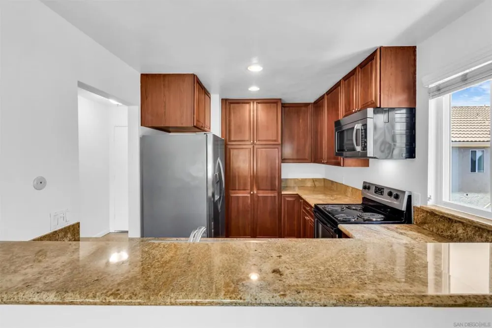 930 Via Mil Cumbres #164 Solana Beach, CA 92075