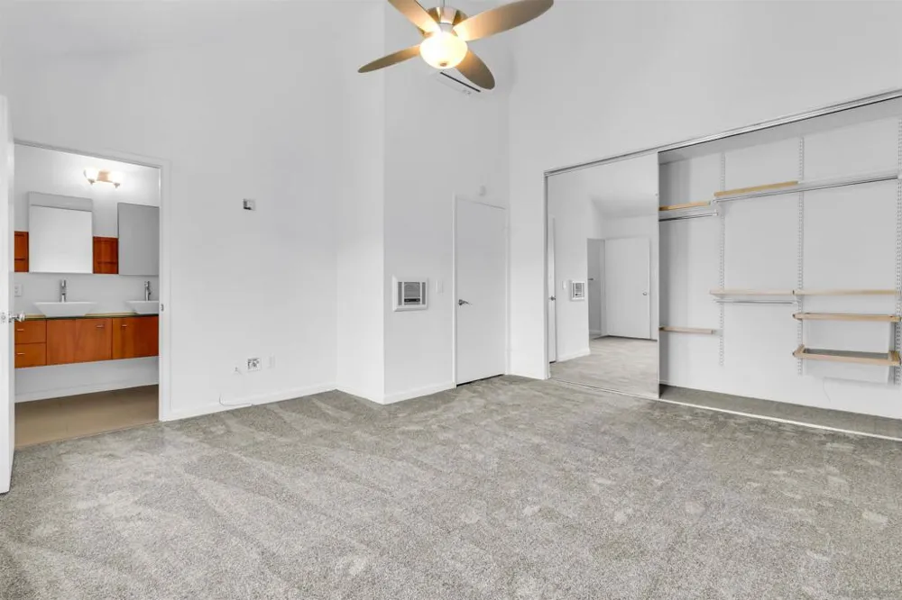 930 Via Mil Cumbres #164 Solana Beach, CA 92075