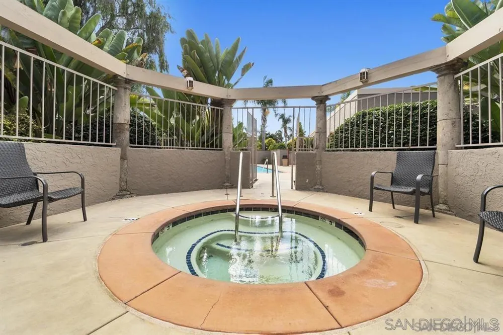 930 Via Mil Cumbres #164 Solana Beach, CA 92075
