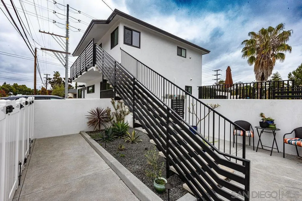 3177 Elm St. San Diego, CA 92102