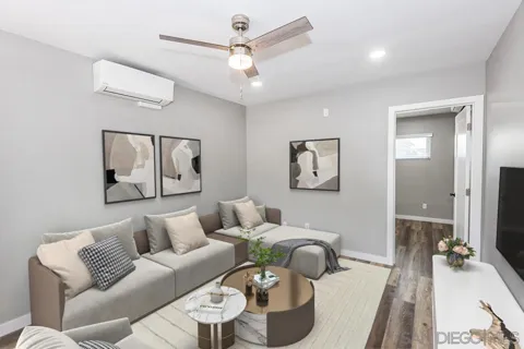 3177 Elm St.