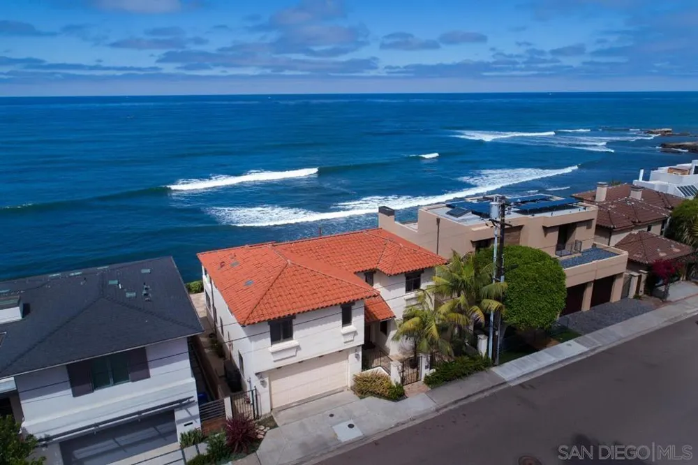 5556 Calumet Avenue La Jolla, CA 92037