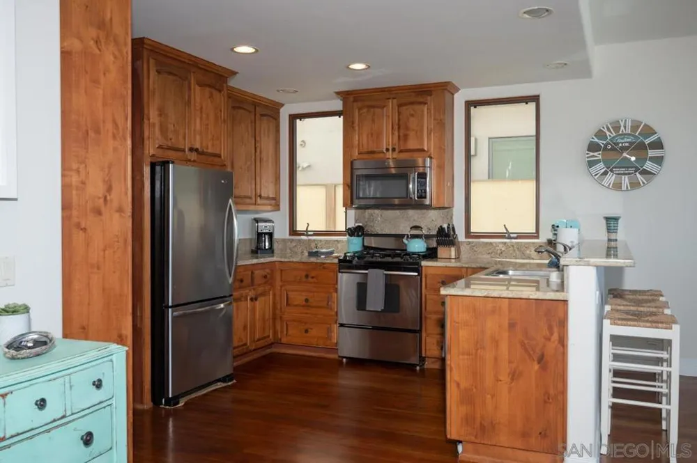 5556 Calumet Avenue La Jolla, CA 92037