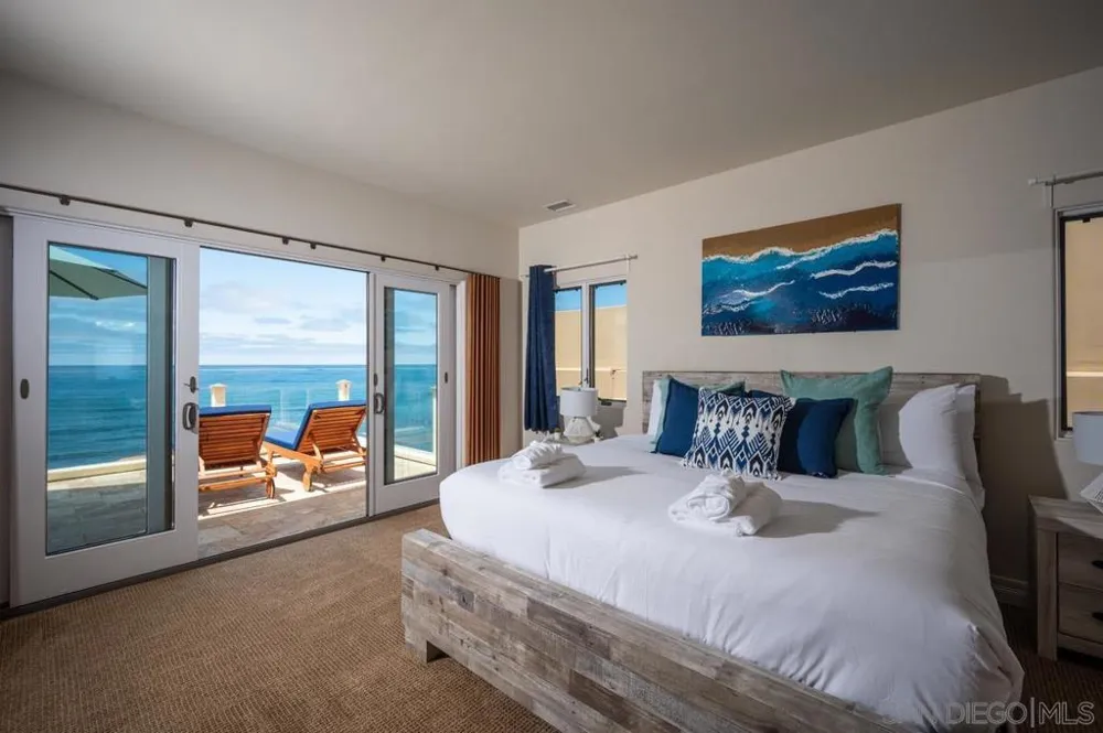 5556 Calumet Avenue La Jolla, CA 92037
