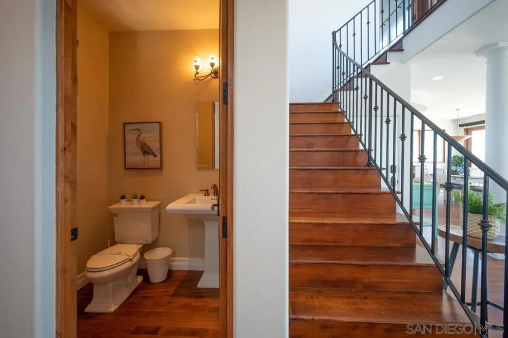 5556 Calumet Avenue La Jolla, CA 92037