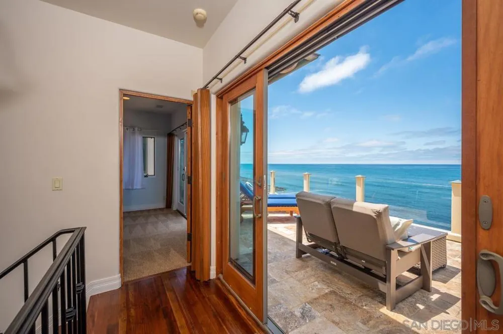 5556 Calumet Avenue La Jolla, CA 92037