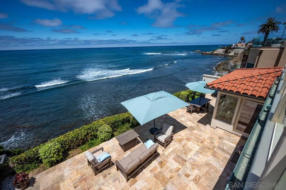 5556 Calumet Avenue La Jolla, CA 92037