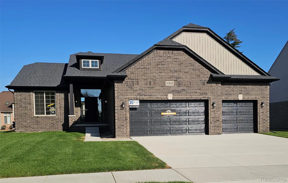 50606 MISTWOOD DRIVE Macomb Township, MI 48042