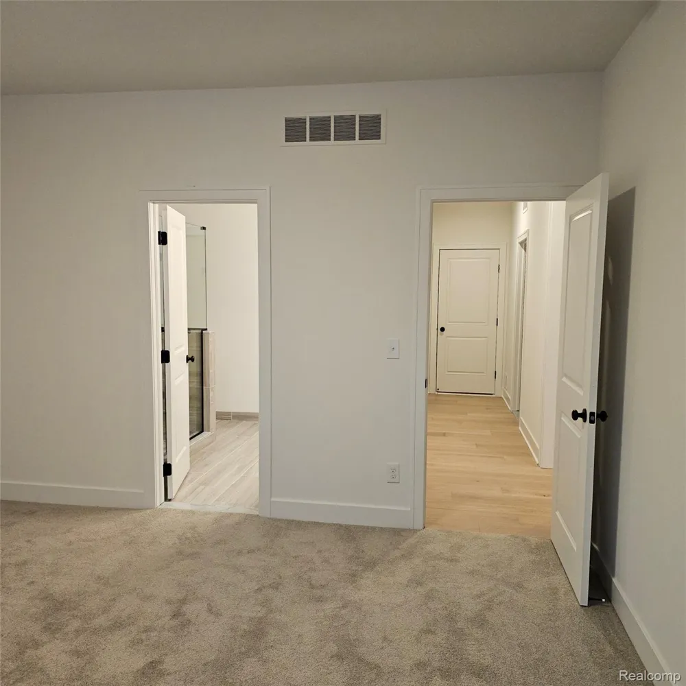 50606 MISTWOOD DRIVE Macomb Township, MI 48042