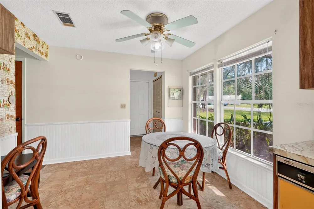 16529 ORANGE AVENUE Umatilla, FL 32784