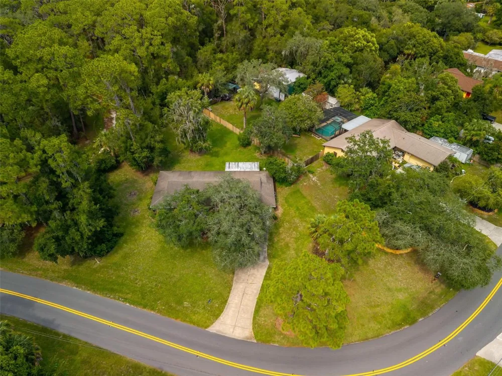 16529 ORANGE AVENUE Umatilla, FL 32784