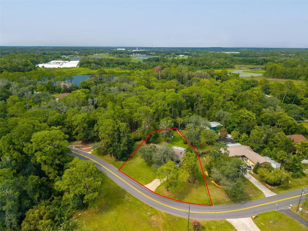 16529 ORANGE AVENUE Umatilla, FL 32784