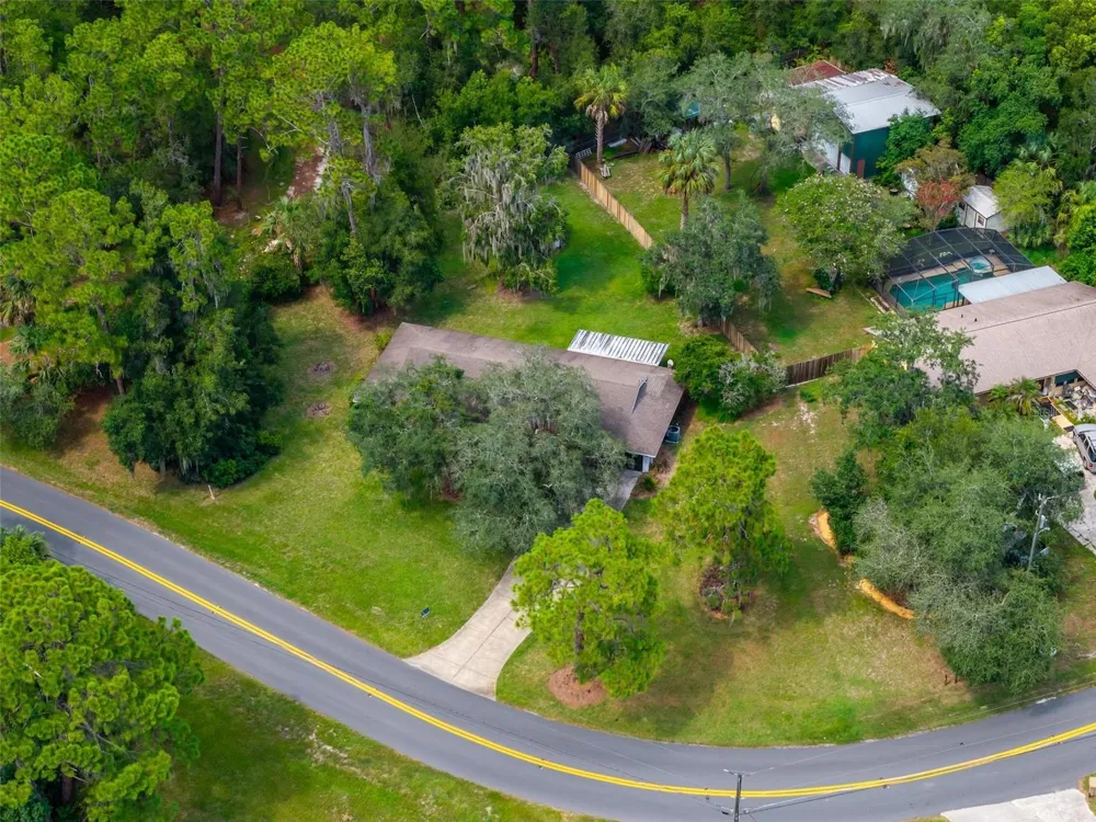 16529 ORANGE AVENUE Umatilla, FL 32784