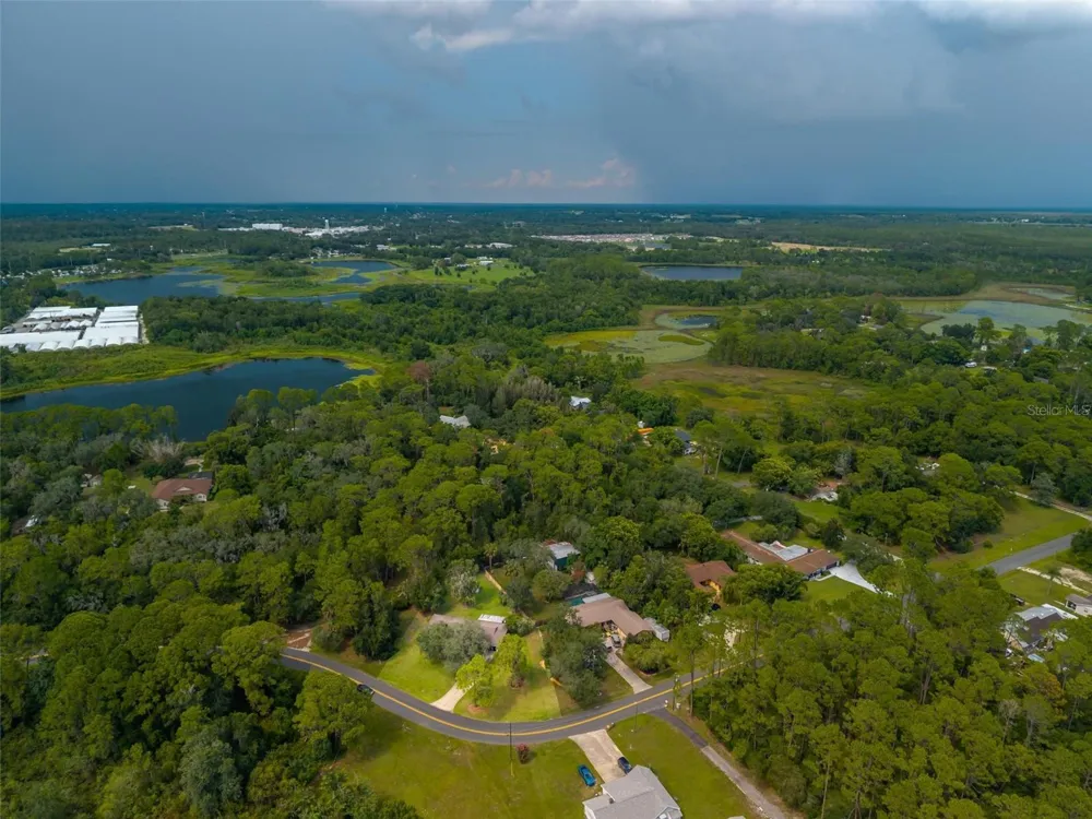 16529 ORANGE AVENUE Umatilla, FL 32784